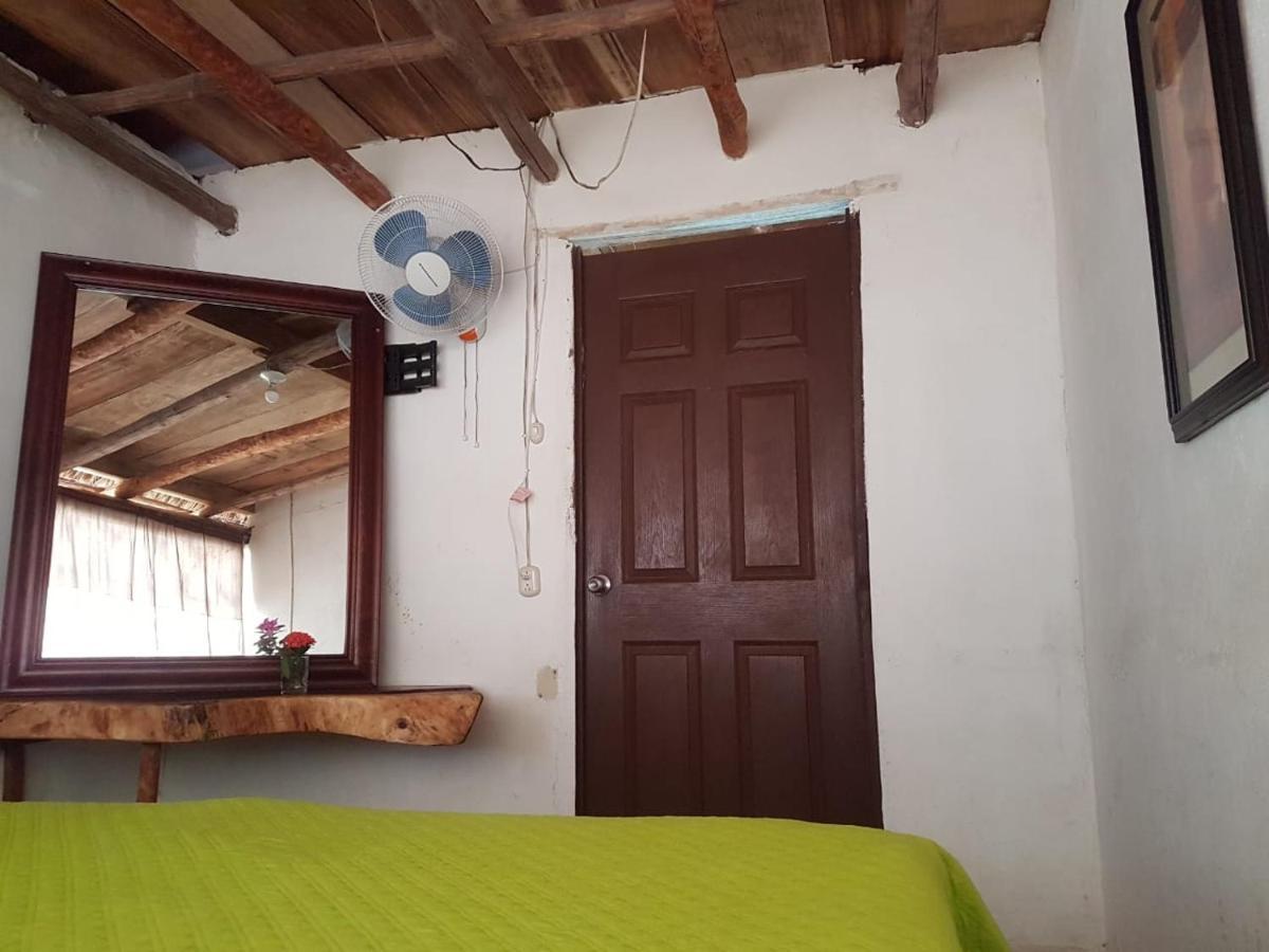 Mi Casa En La Playa Bed & Breakfast Escuintla Exterior photo